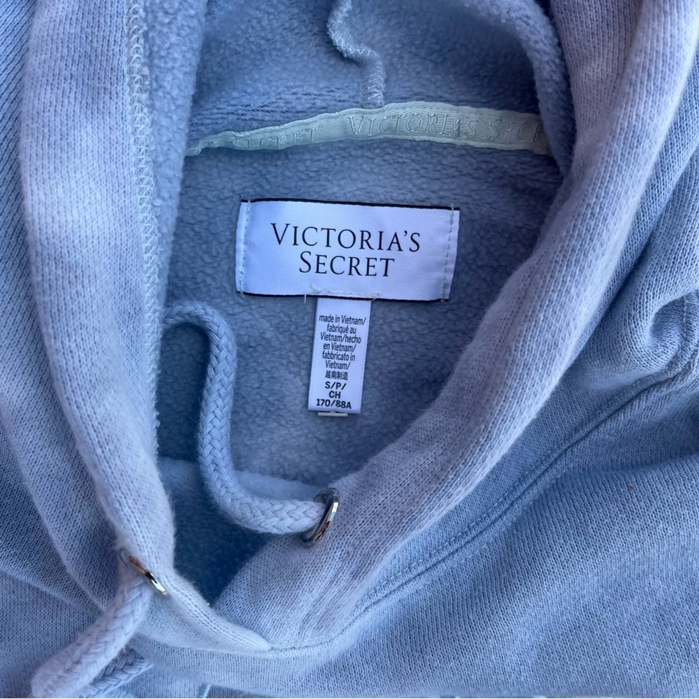 Victoria's Secret Blue Tie-Dye Hoodie long sleeve - Picture 3 of 4